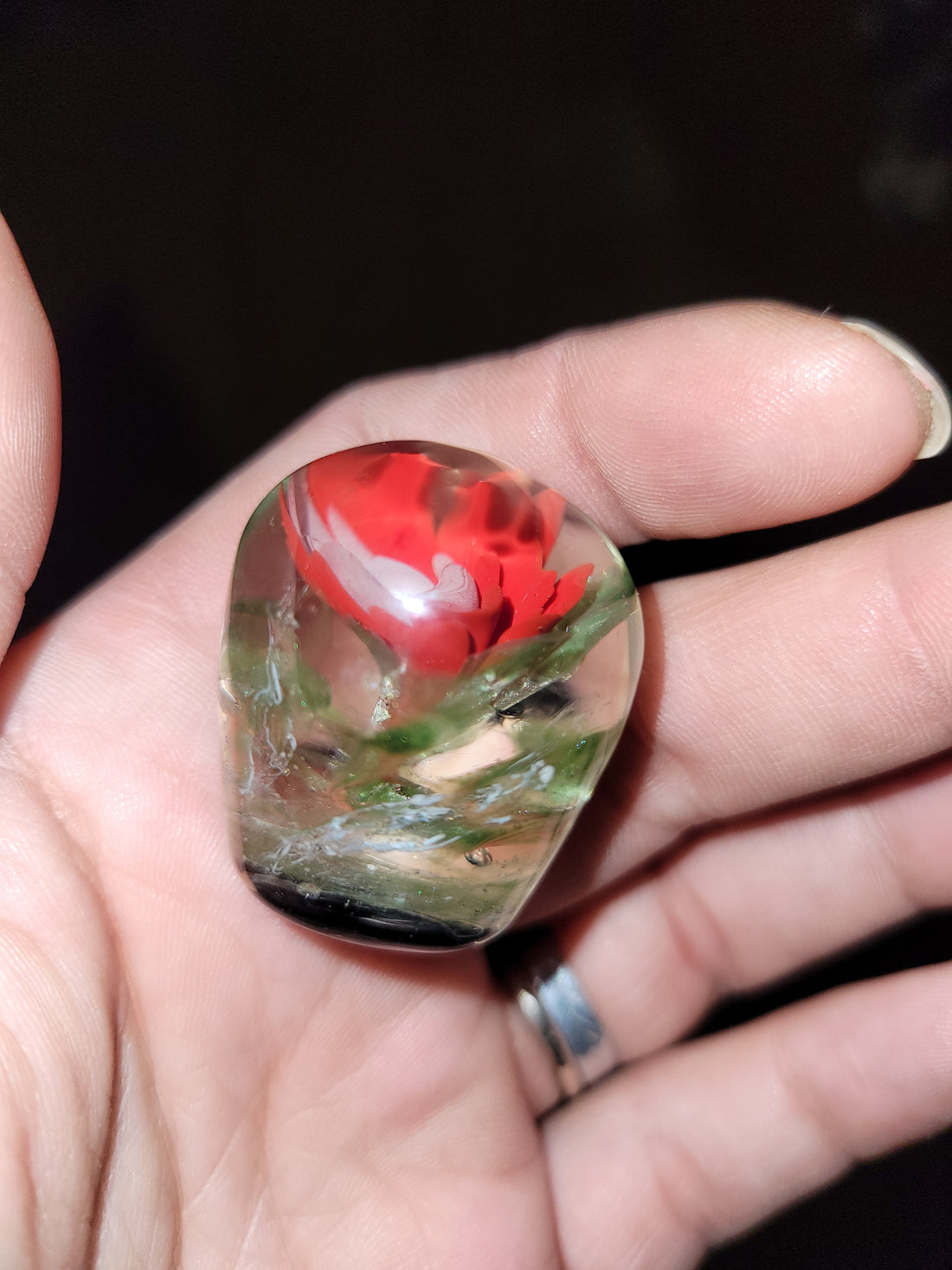 Honor Your Loved Ones with One-of-a-Kind Cremation Ash Glass Pieces